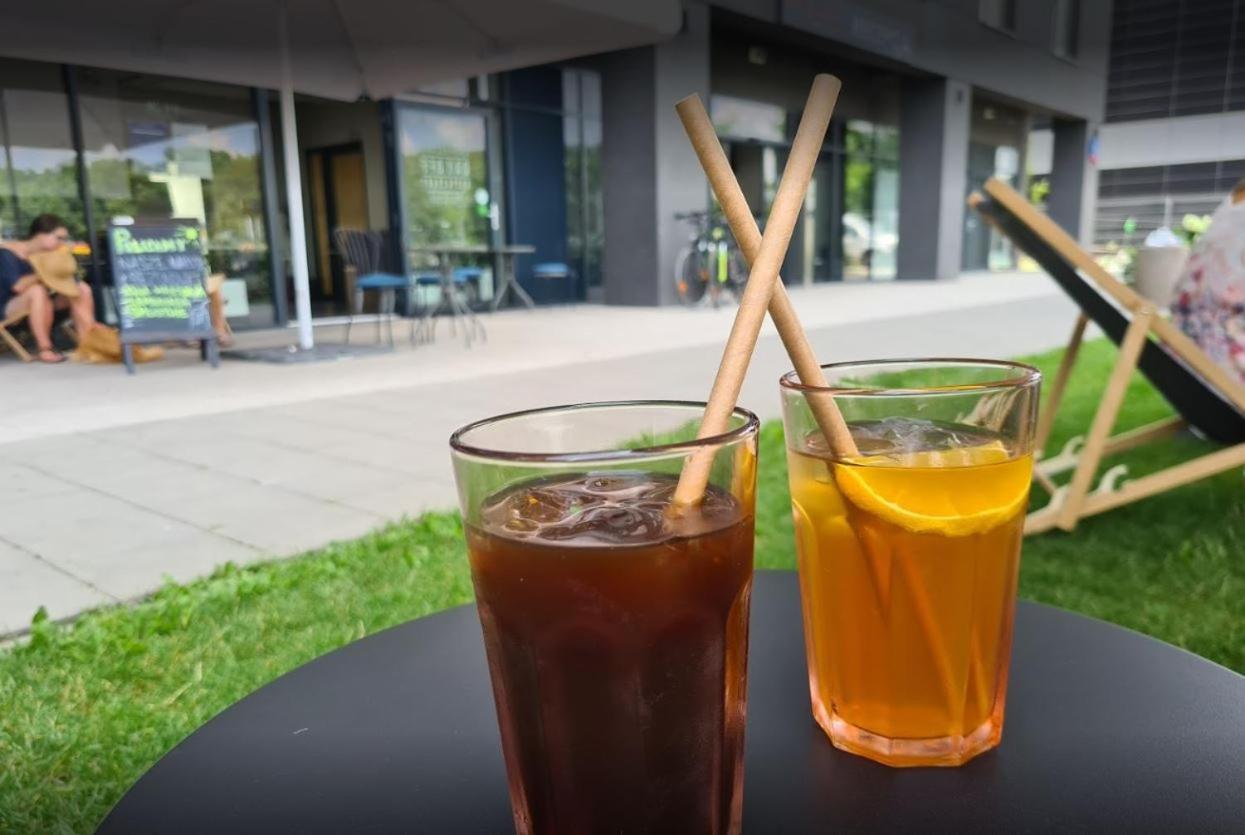 Apartament W Warszawie Dedykowany Parking Podziemny W Cenie, Wifi, Blisko Centrum New Apartment In Warsaw Finished To A High Specification Fitted Out To A High Standard On The 7Th Floor, Wifi, Underground Parking Price Included Exterior foto